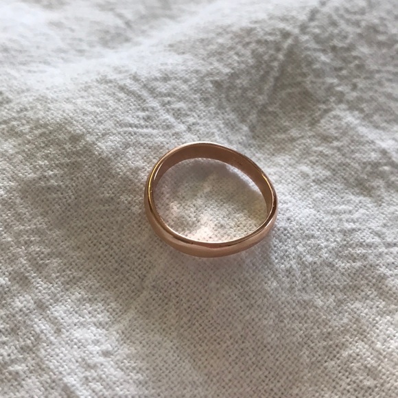 Rose gold ring {NWOT} - Picture 3 of 5